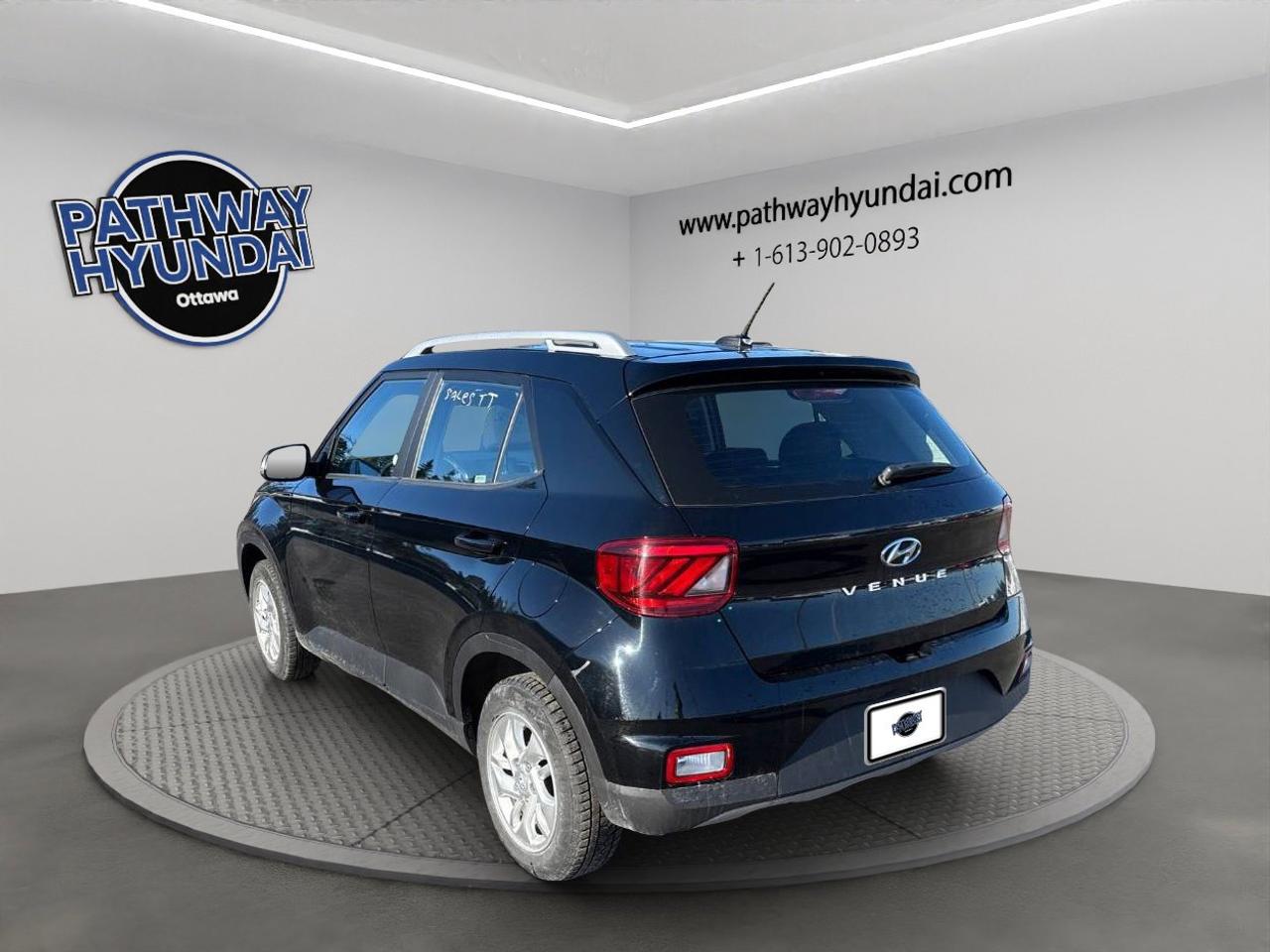 2024 Hyundai Venue PREFERRED Photo