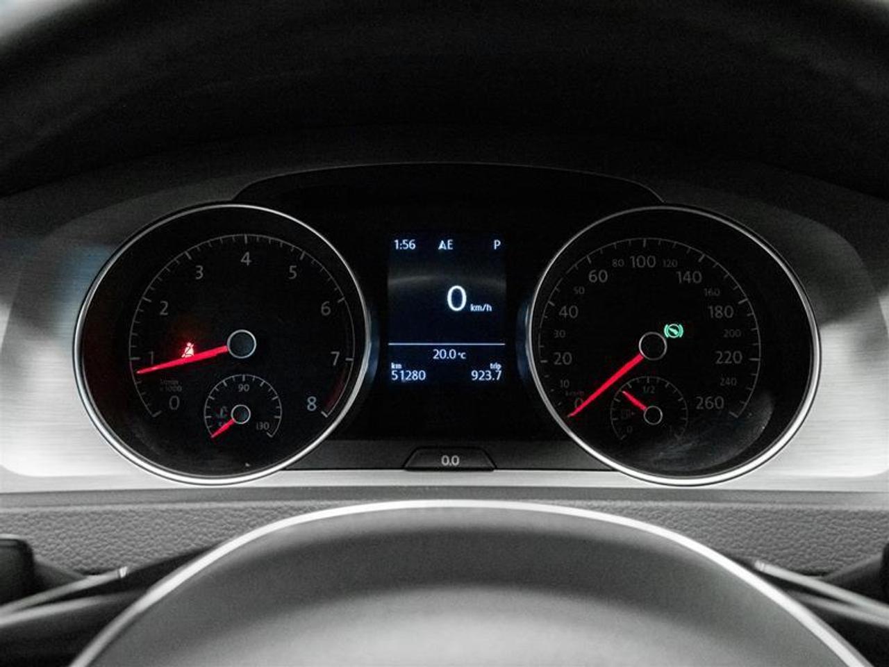 2016 Volkswagen Golf 1.8 TSI Trendline (A6) 4dr Hatchback Photo