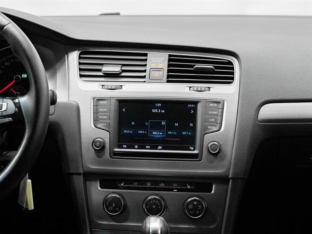 2016 Volkswagen Golf 1.8 TSI Trendline (A6) 4dr Hatchback Photo