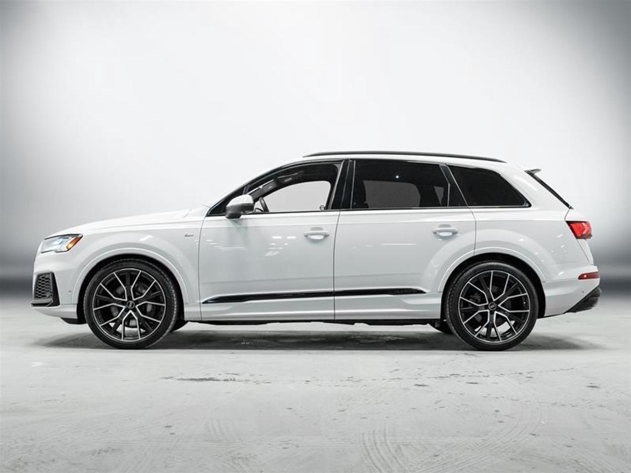 2023 Audi Q7 55 Technik 4dr All-Wheel Drive quattro Sport Utility Photo3
