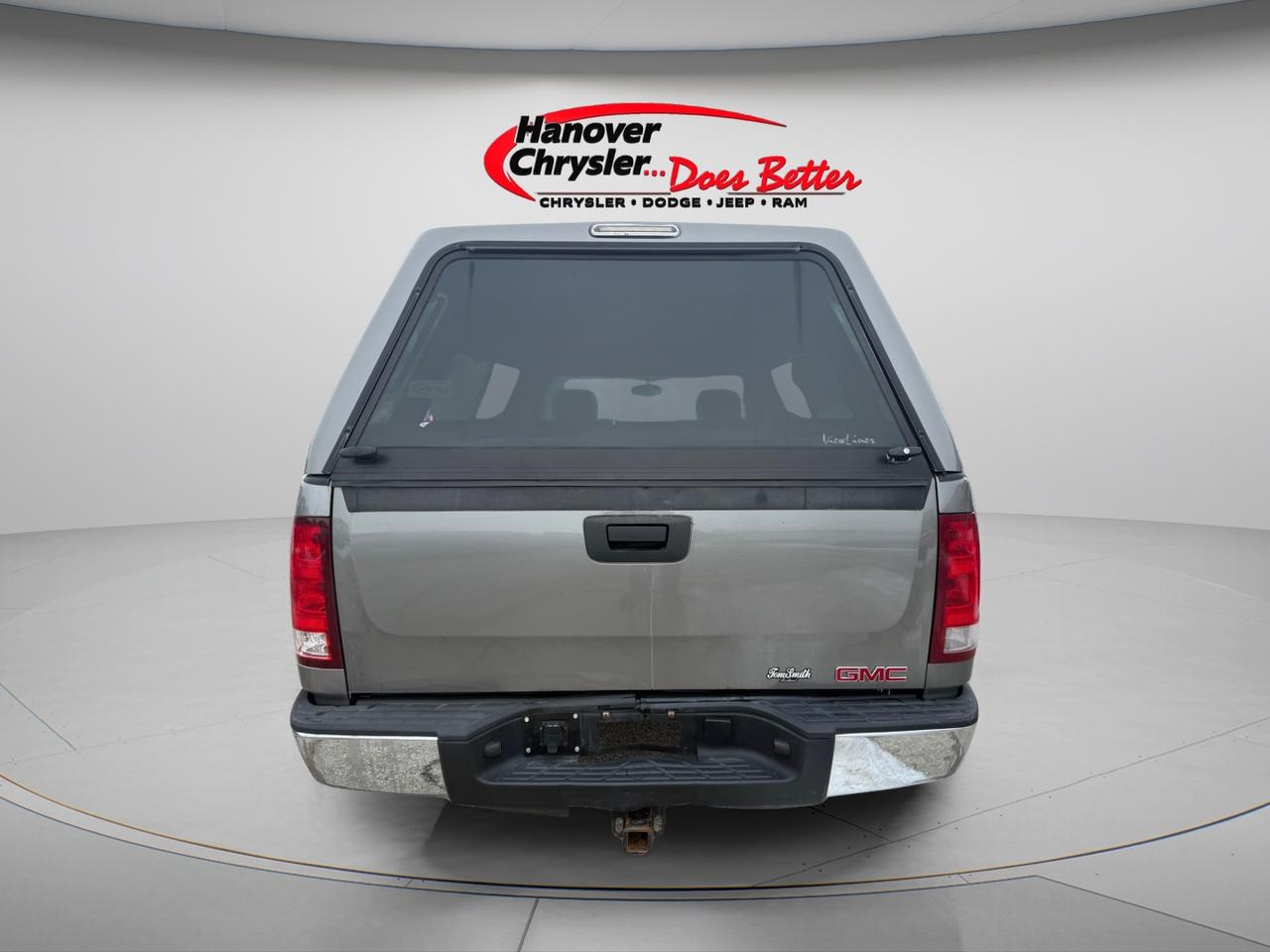 2008 GMC Sierra 1500 2WD Regular Cab Standard Box SLE Photo2