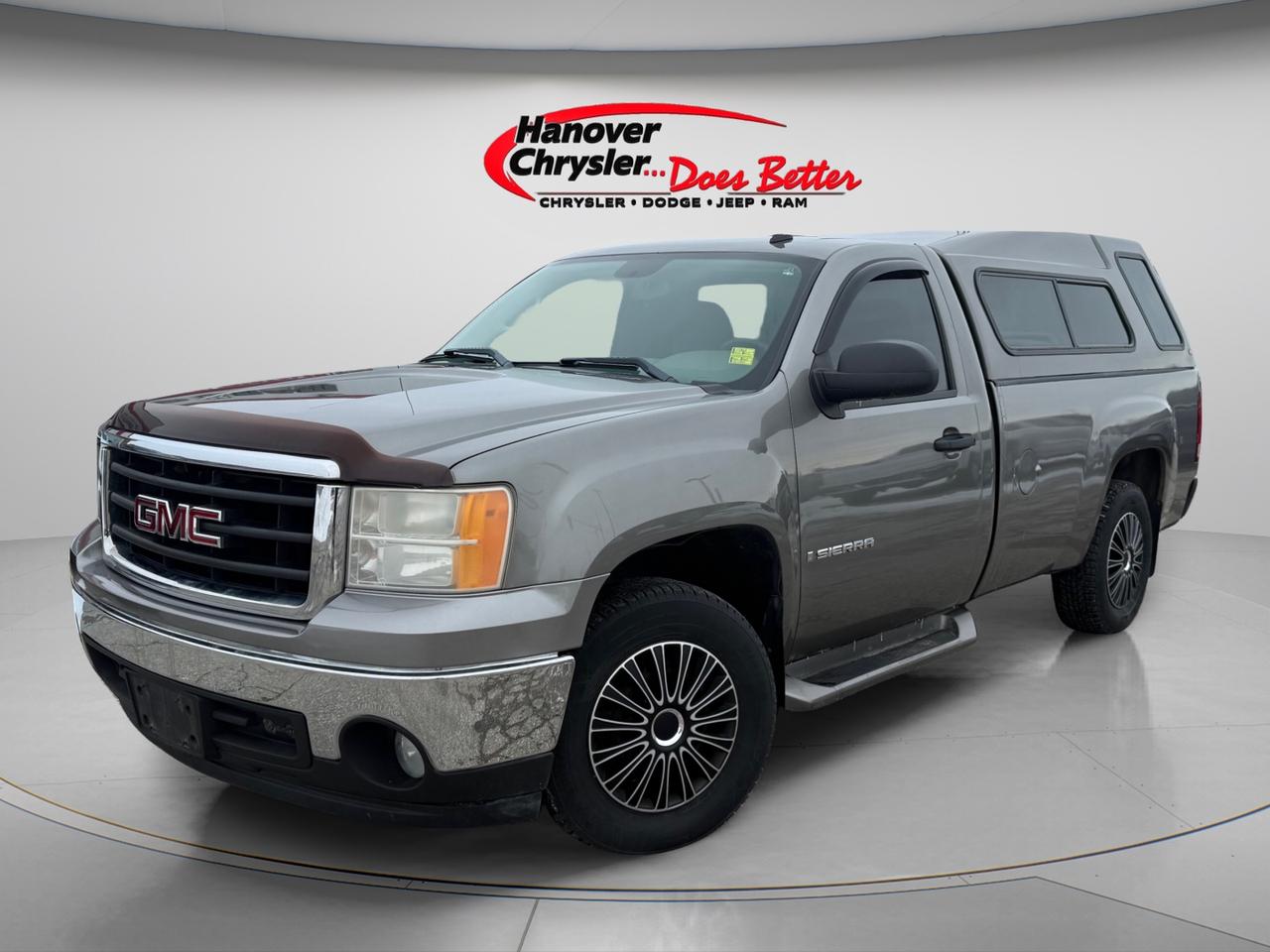2008 GMC Sierra 1500 2WD Regular Cab Standard Box SLE Photo0
