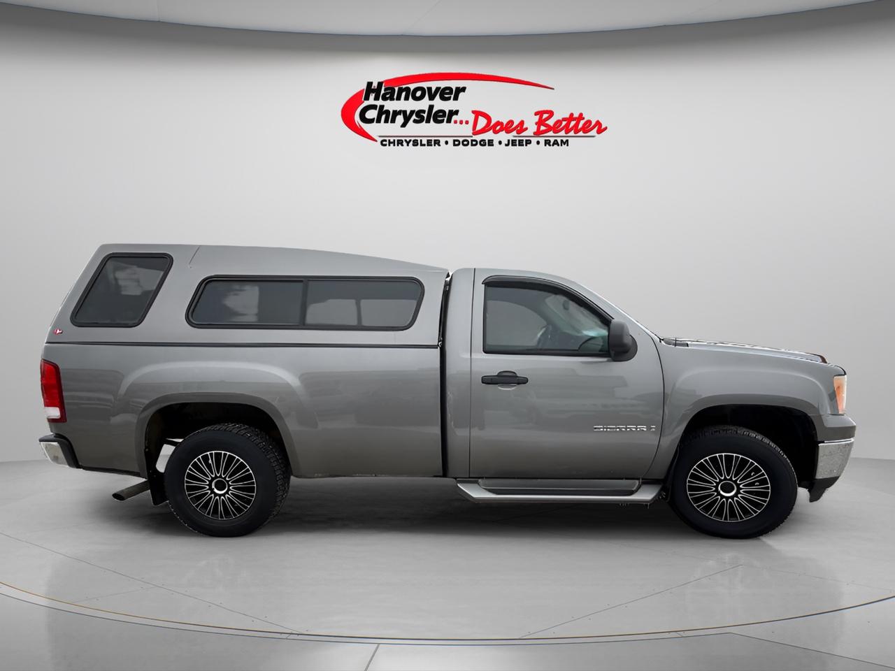 2008 GMC Sierra 1500 2WD Regular Cab Standard Box SLE Photo