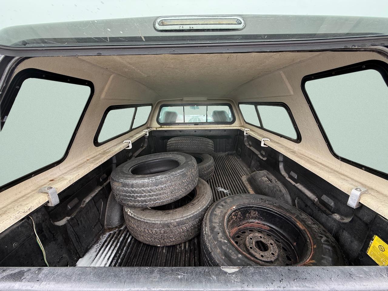 2008 GMC Sierra 1500 2WD Regular Cab Standard Box SLE Photo