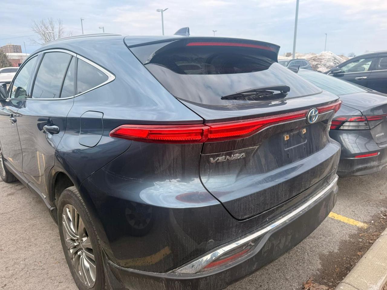 2021 Toyota Venza XLE 4dr All-Wheel Drive Photo