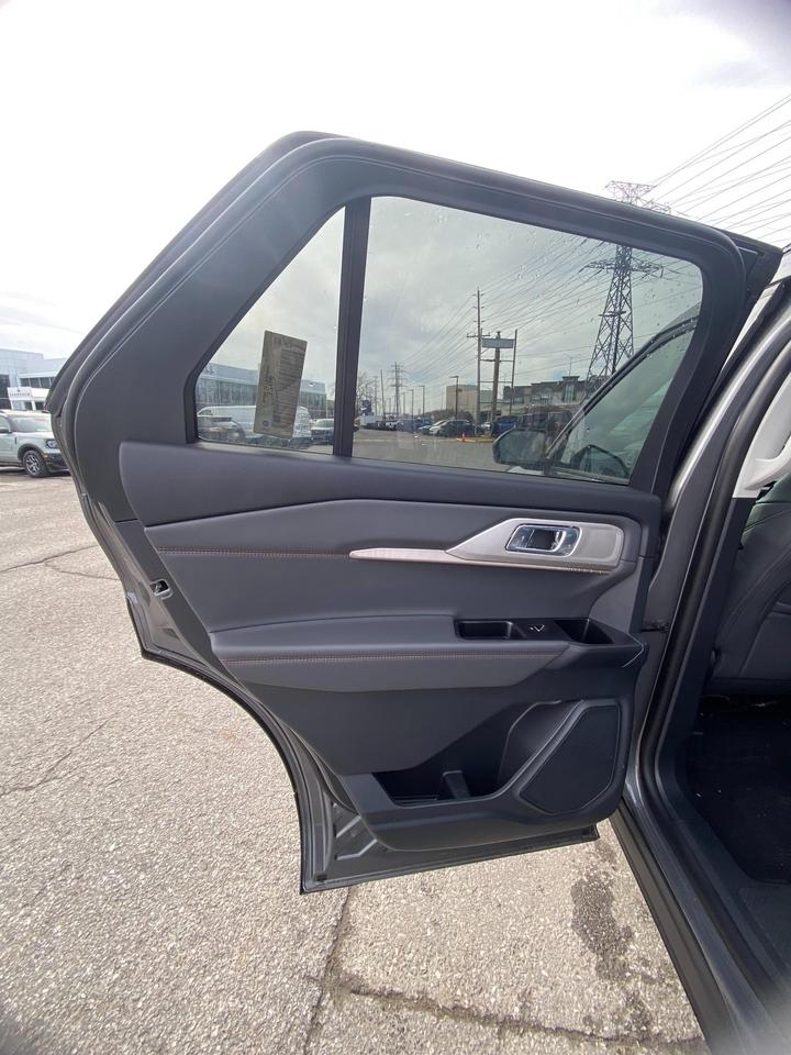 2026 Ford Explorer  Photo