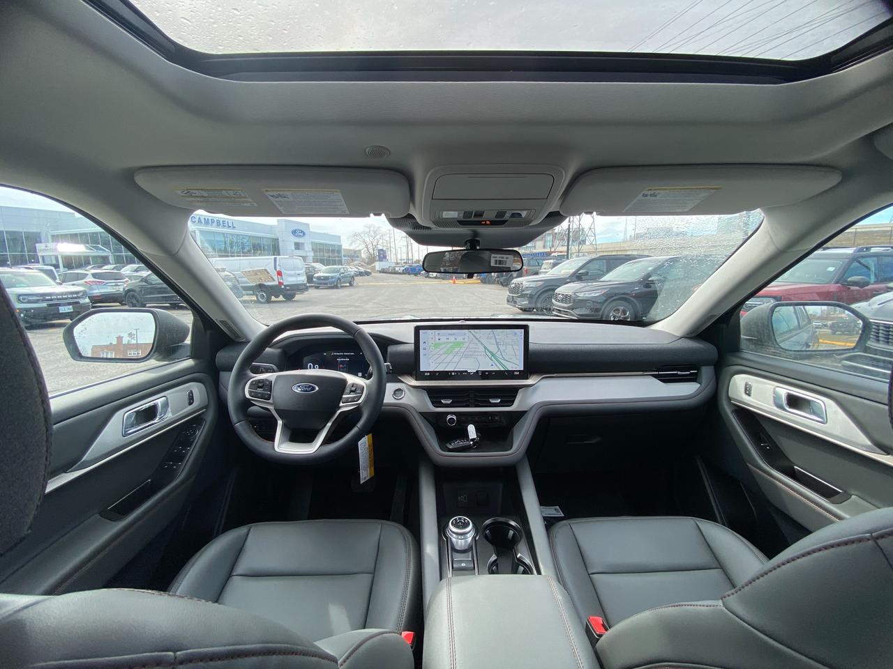 2026 Ford Explorer  Photo