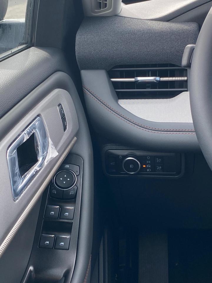 2026 Ford Explorer  Photo