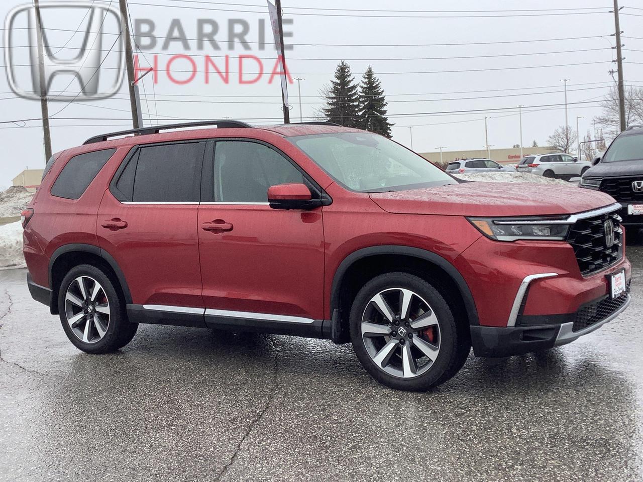 2023 Honda Pilot Touring 4dr All-Wheel Drive Photo