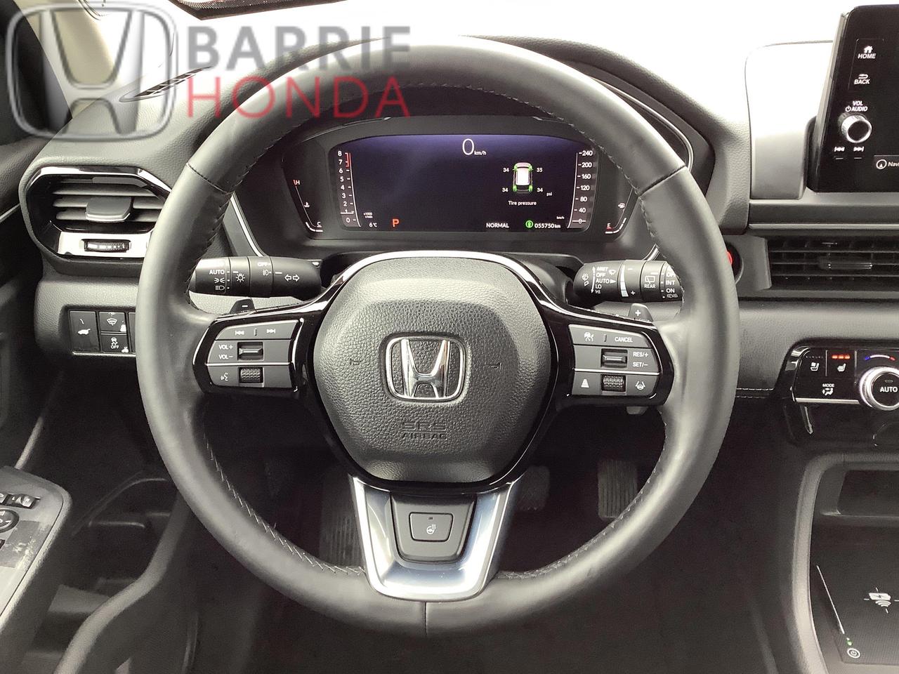 2023 Honda Pilot Touring 4dr All-Wheel Drive Photo