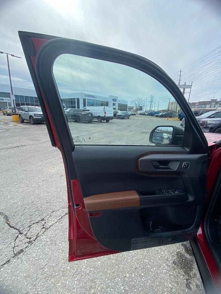 2026 Ford Bronco Sport Outer Banks 4dr 4x4 Photo