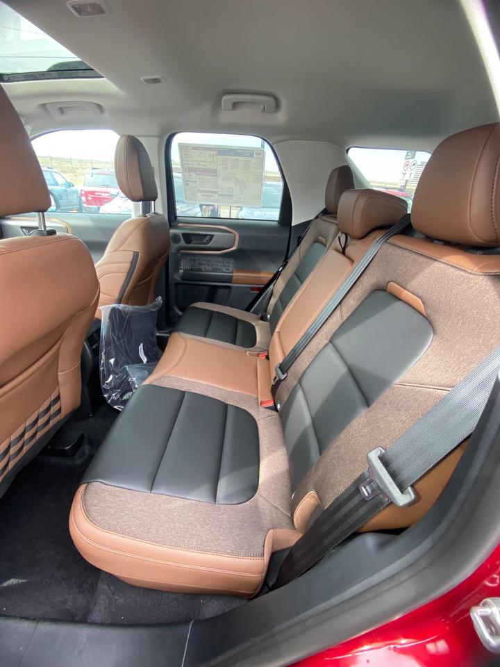 2026 Ford Bronco Sport Outer Banks 4dr 4x4 Photo