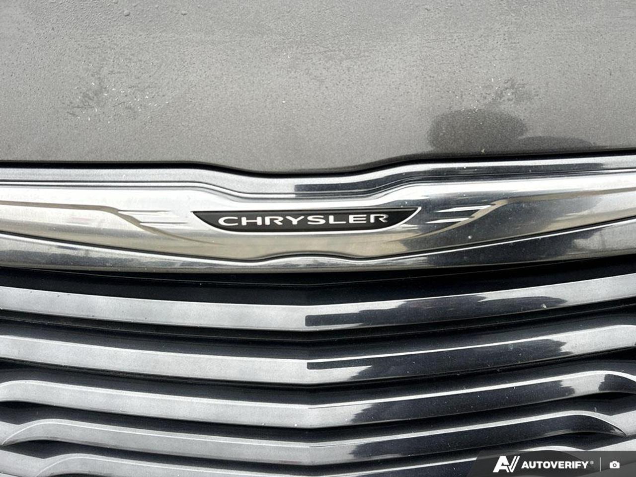 2014 Chrysler 300 S 4dr Rear-wheel Drive Sedan Photo