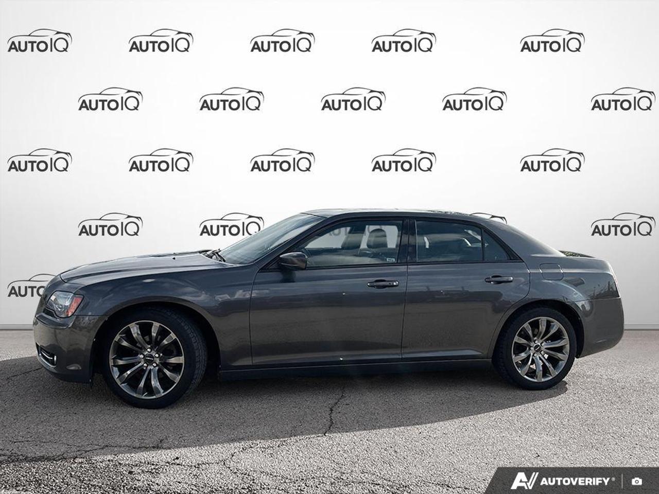 2014 Chrysler 300 S 4dr Rear-wheel Drive Sedan Photo