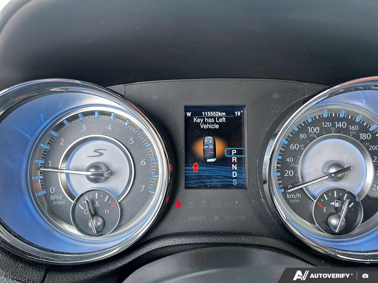 2014 Chrysler 300 S 4dr Rear-wheel Drive Sedan Photo