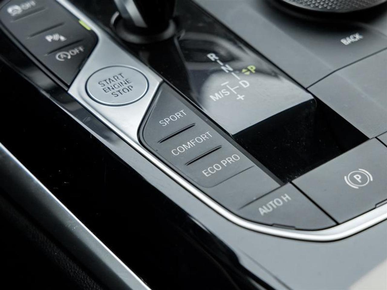 2022 BMW 430 i xDrive 2dr All-Wheel Drive Coupe Photo