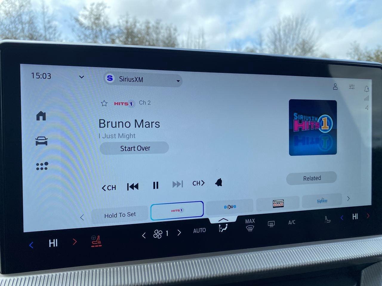 2026 Ford Explorer Active Photo