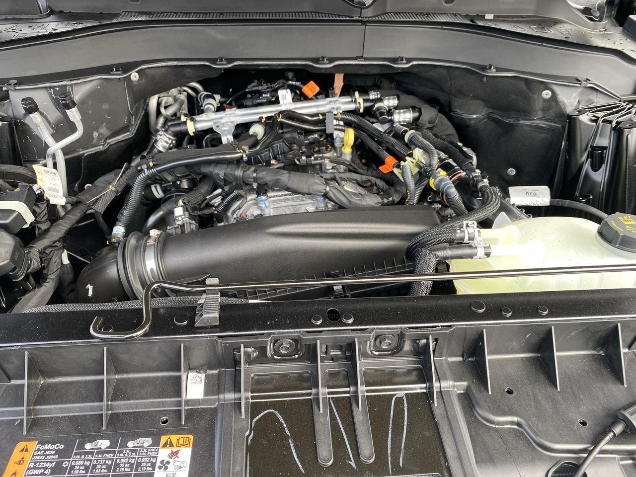 2026 Ford Explorer Active Photo