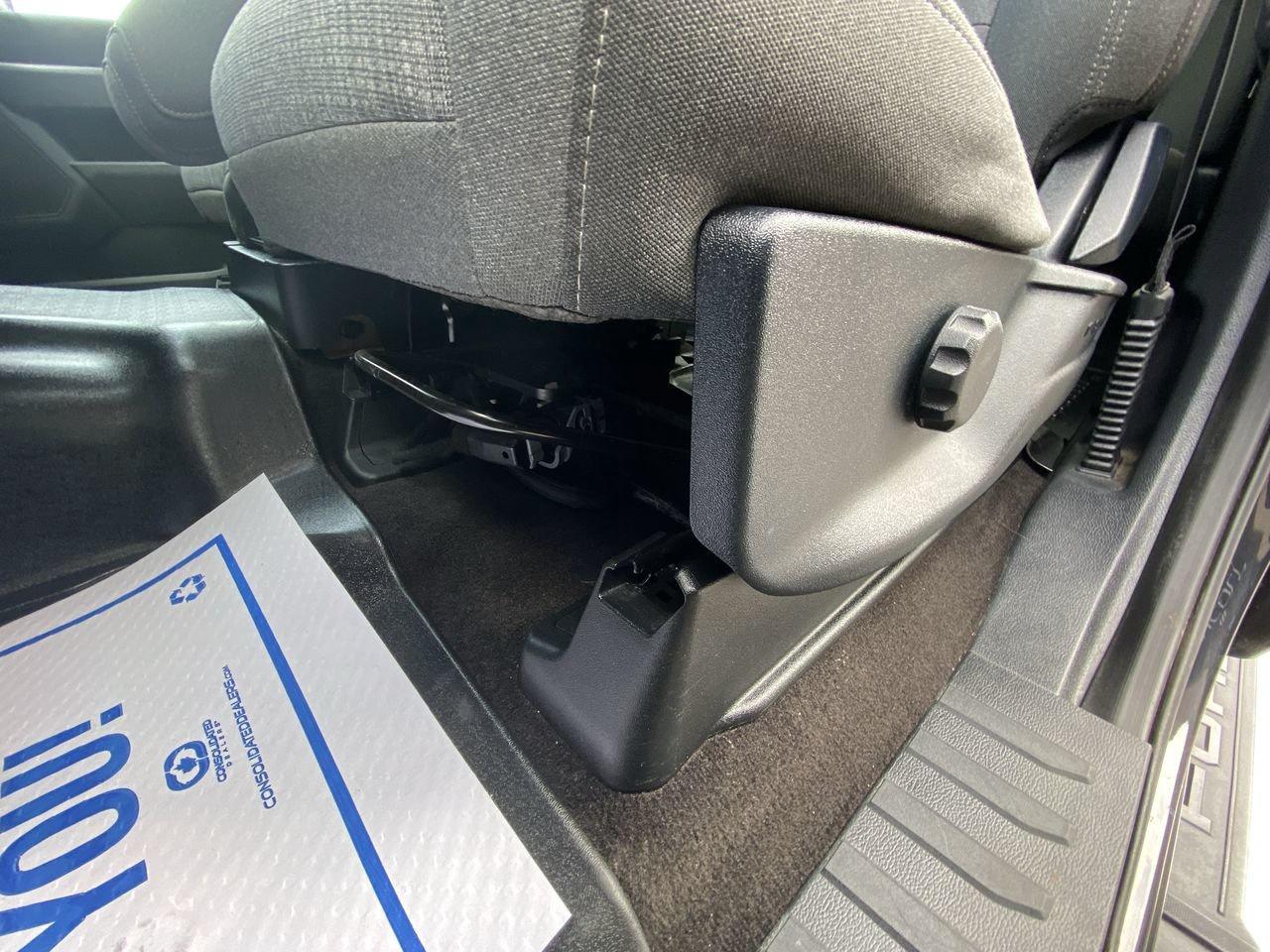 2021 Ford F-150 XLT Photo