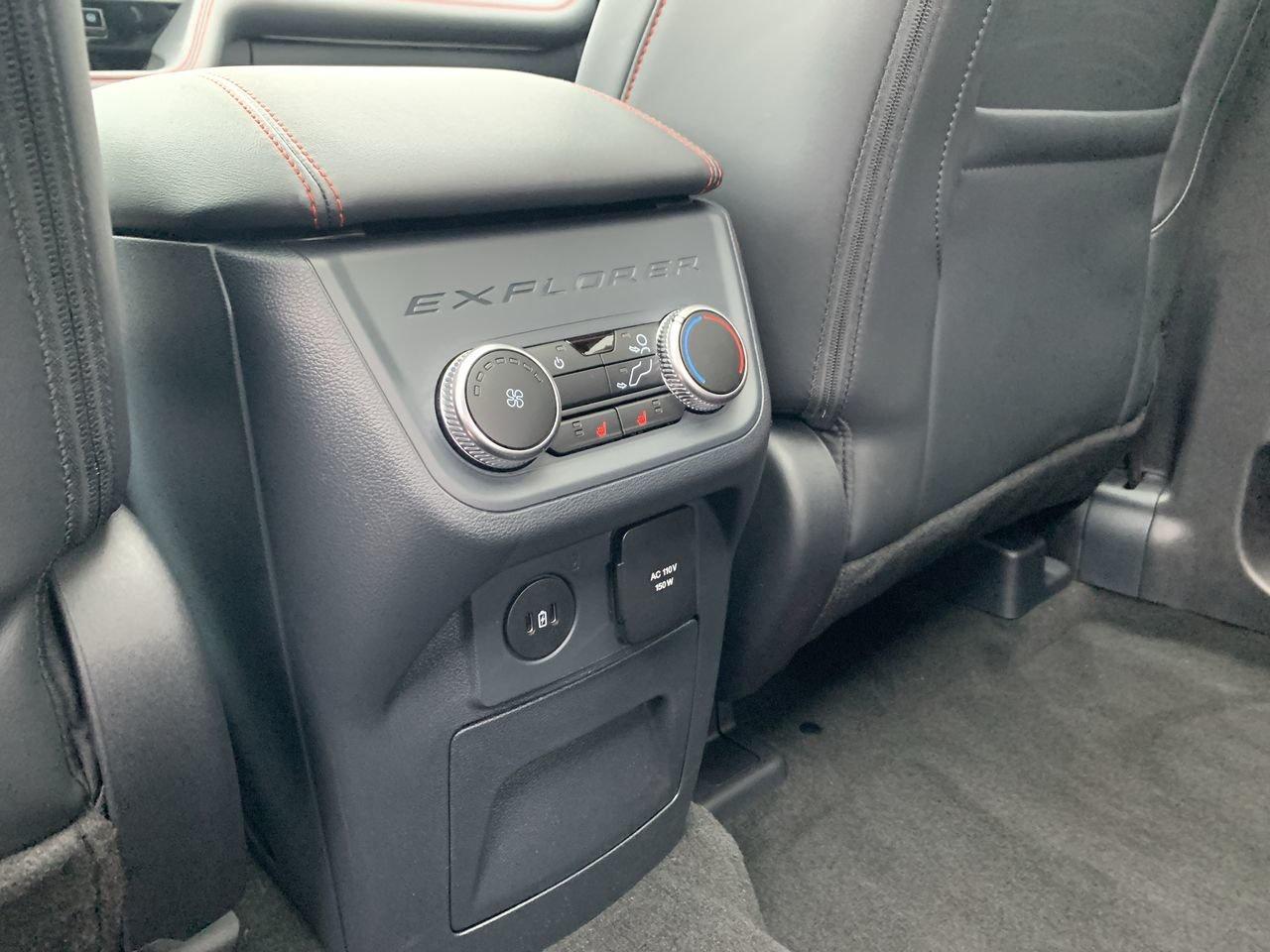 2026 Ford Explorer ST-Line Photo