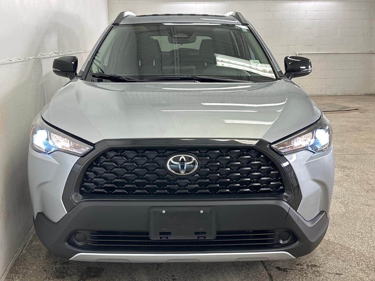 2025 Toyota Corolla Cross LE 4dr All-Wheel Drive Photo