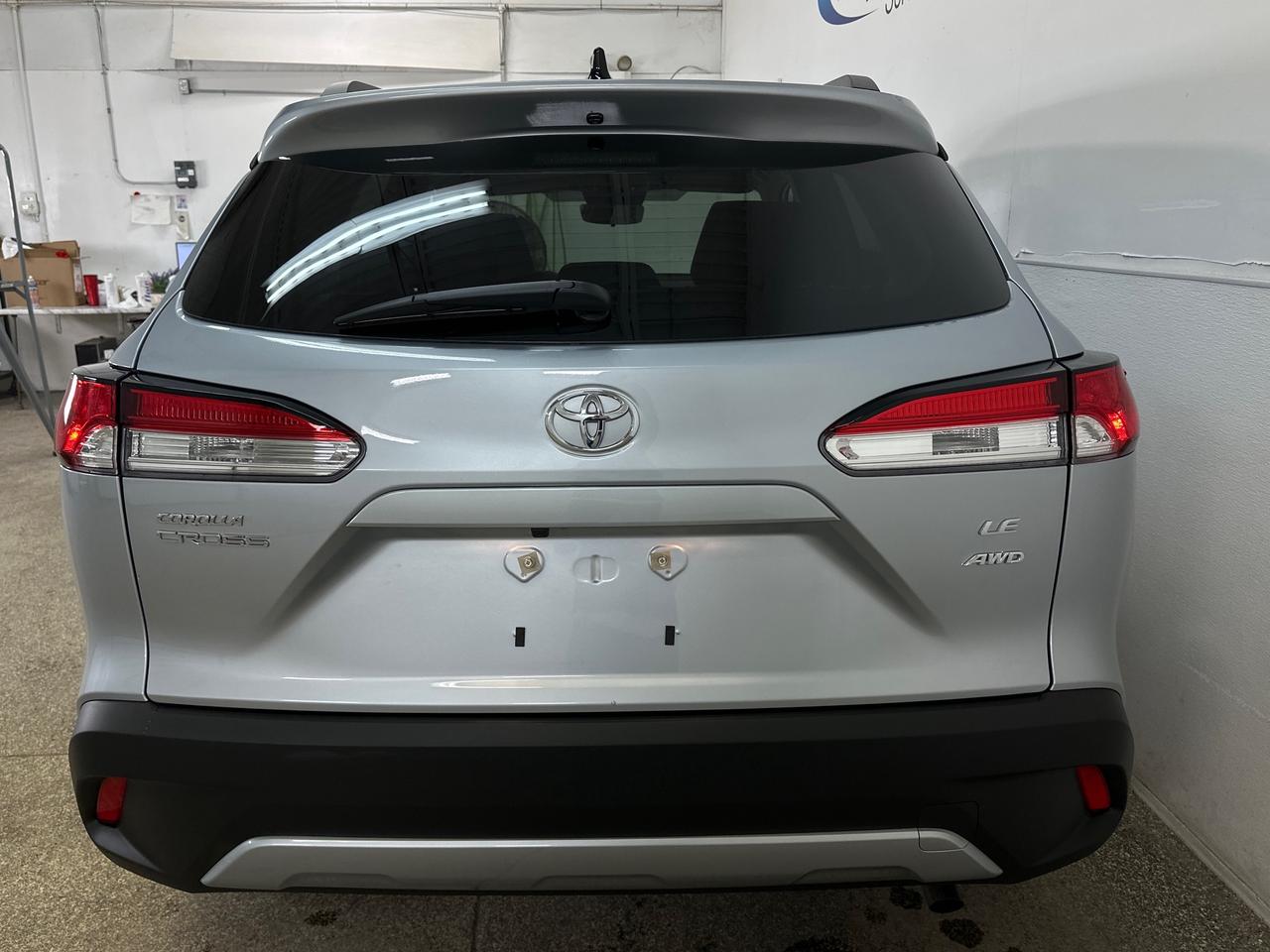 2025 Toyota Corolla Cross LE 4dr All-Wheel Drive Photo