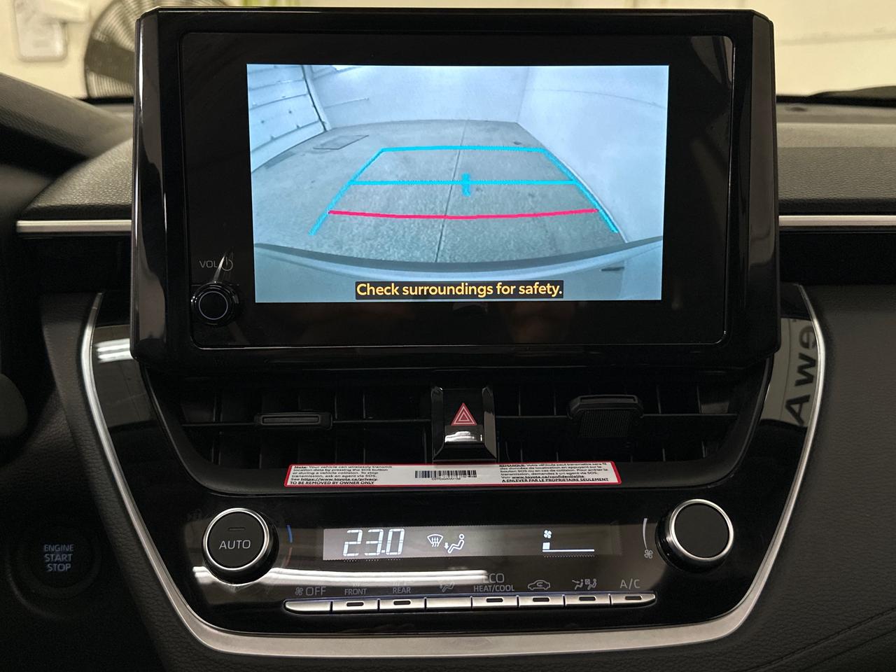 2025 Toyota Corolla Cross LE 4dr All-Wheel Drive Photo