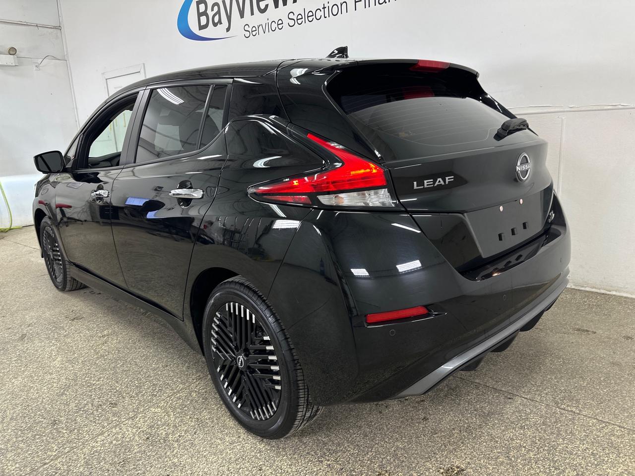 2024 Nissan Leaf SV PLUS 4dr Hatchback Photo