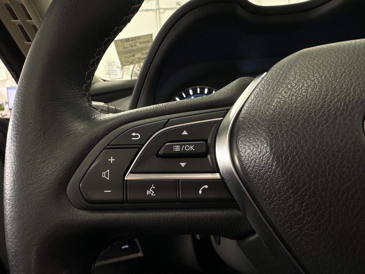 2022 Infiniti Q50 LUXE 4dr All-Wheel Drive Sedan Photo