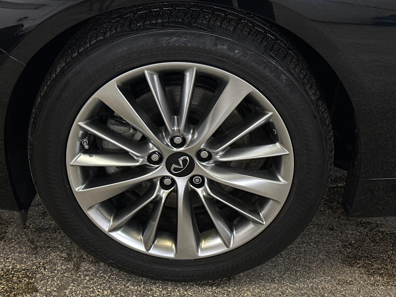 2022 Infiniti Q50 LUXE 4dr All-Wheel Drive Sedan Photo