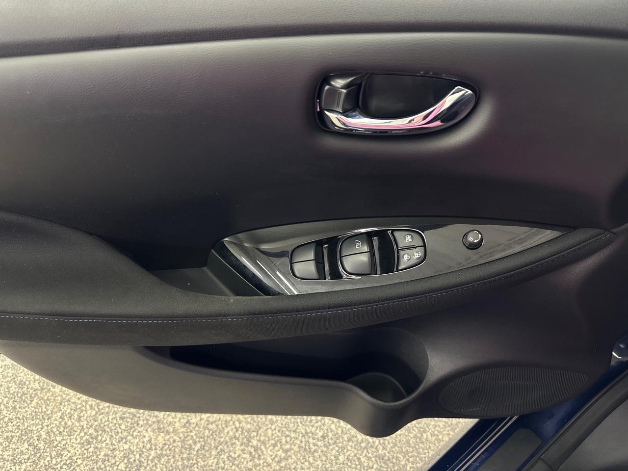 2024 Nissan Leaf SV PLUS 4dr Hatchback Photo