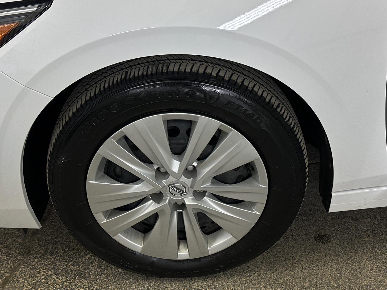 2024 Nissan Sentra S Plus 4dr Sedan Photo