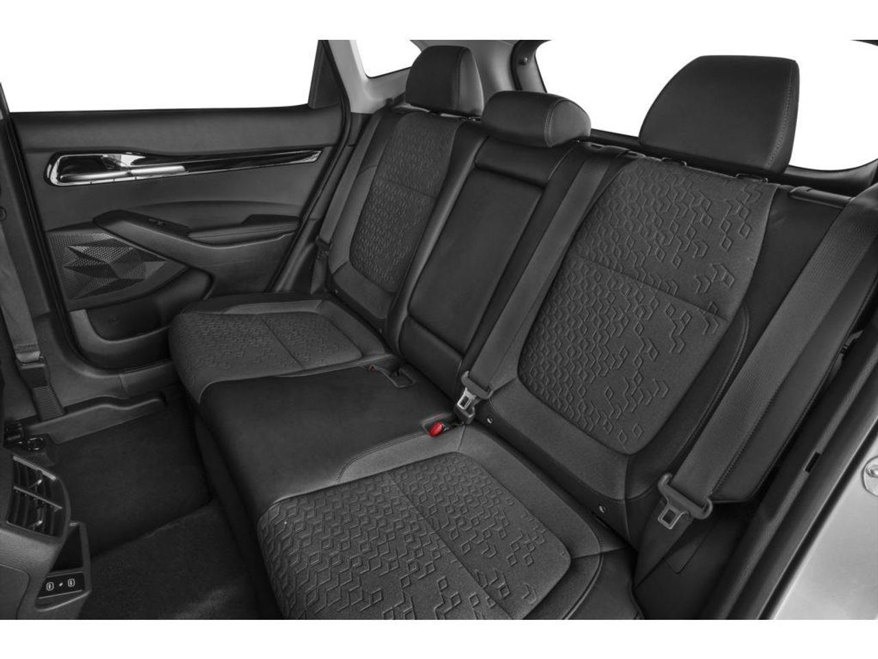 2024 Kia Seltos X-Line 4dr All-Wheel Drive Photo