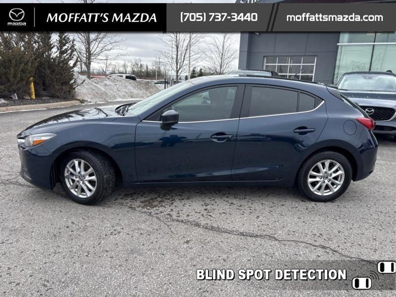 2018 Mazda Mazda3 Sport GS Photo