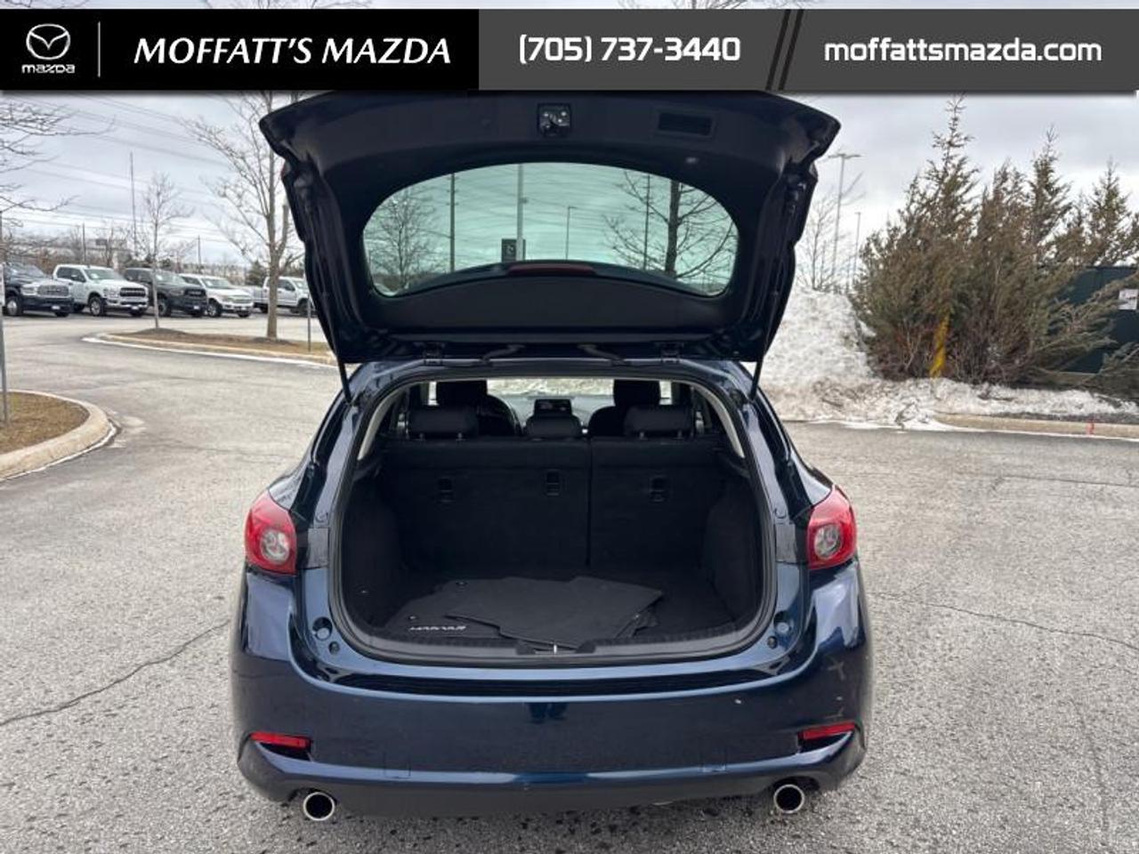 2018 Mazda Mazda3 Sport GS Photo