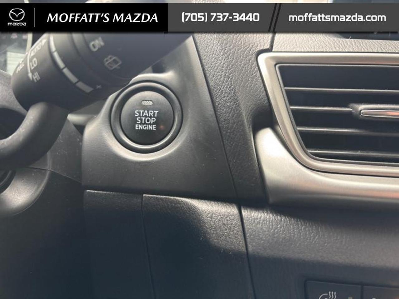 2018 Mazda Mazda3 Sport GS Photo