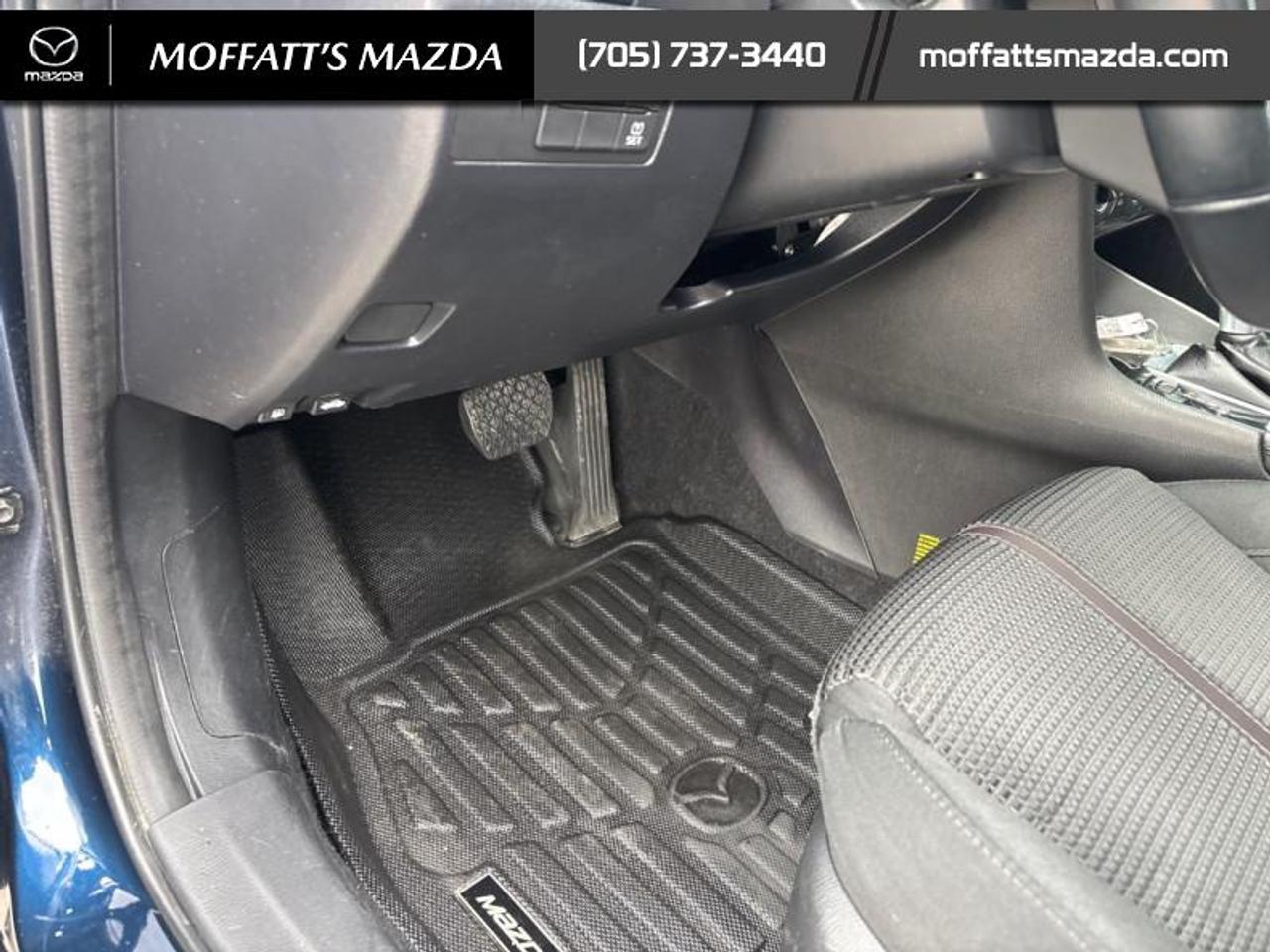 2018 Mazda Mazda3 Sport GS Photo