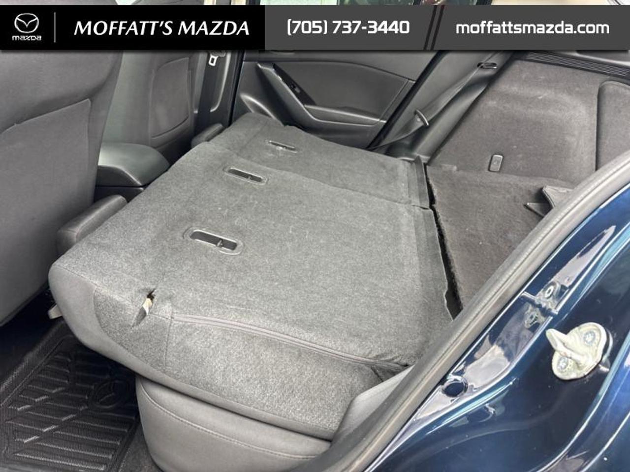 2018 Mazda Mazda3 Sport GS Photo