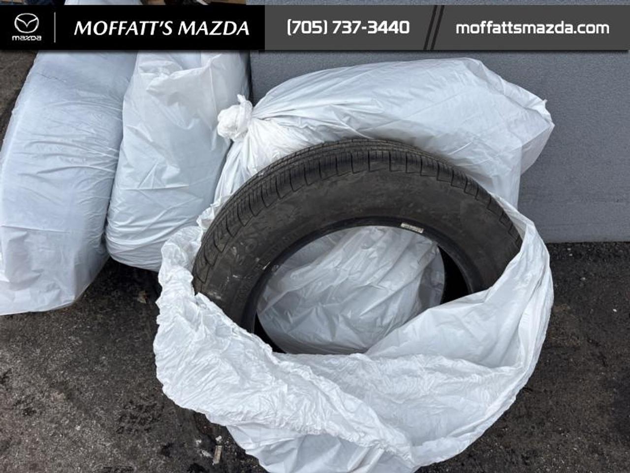 2018 Mazda Mazda3 Sport GS Photo