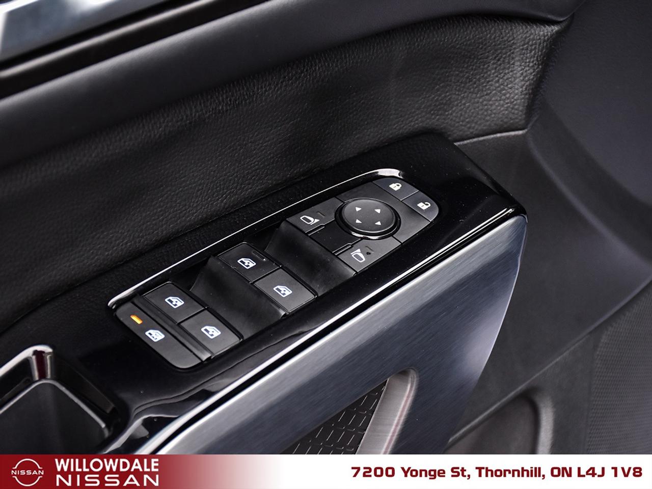 2024 Nissan Pathfinder SL 4dr 4x4 Photo