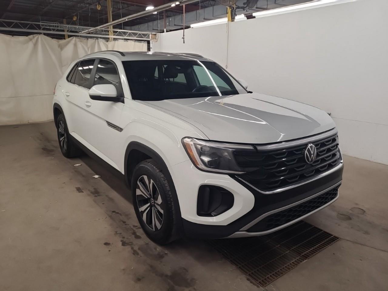 2024 Volkswagen Atlas Cross Sport 2.0 TSI Comfortline 4dr All-Wheel Drive 4MOTION Photo