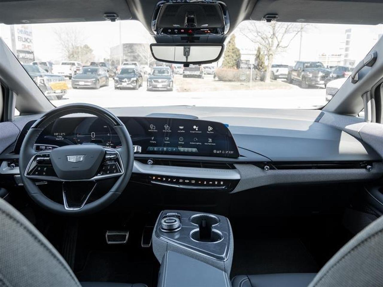 2026 Cadillac OPTIQ Luxury 4dr Photo