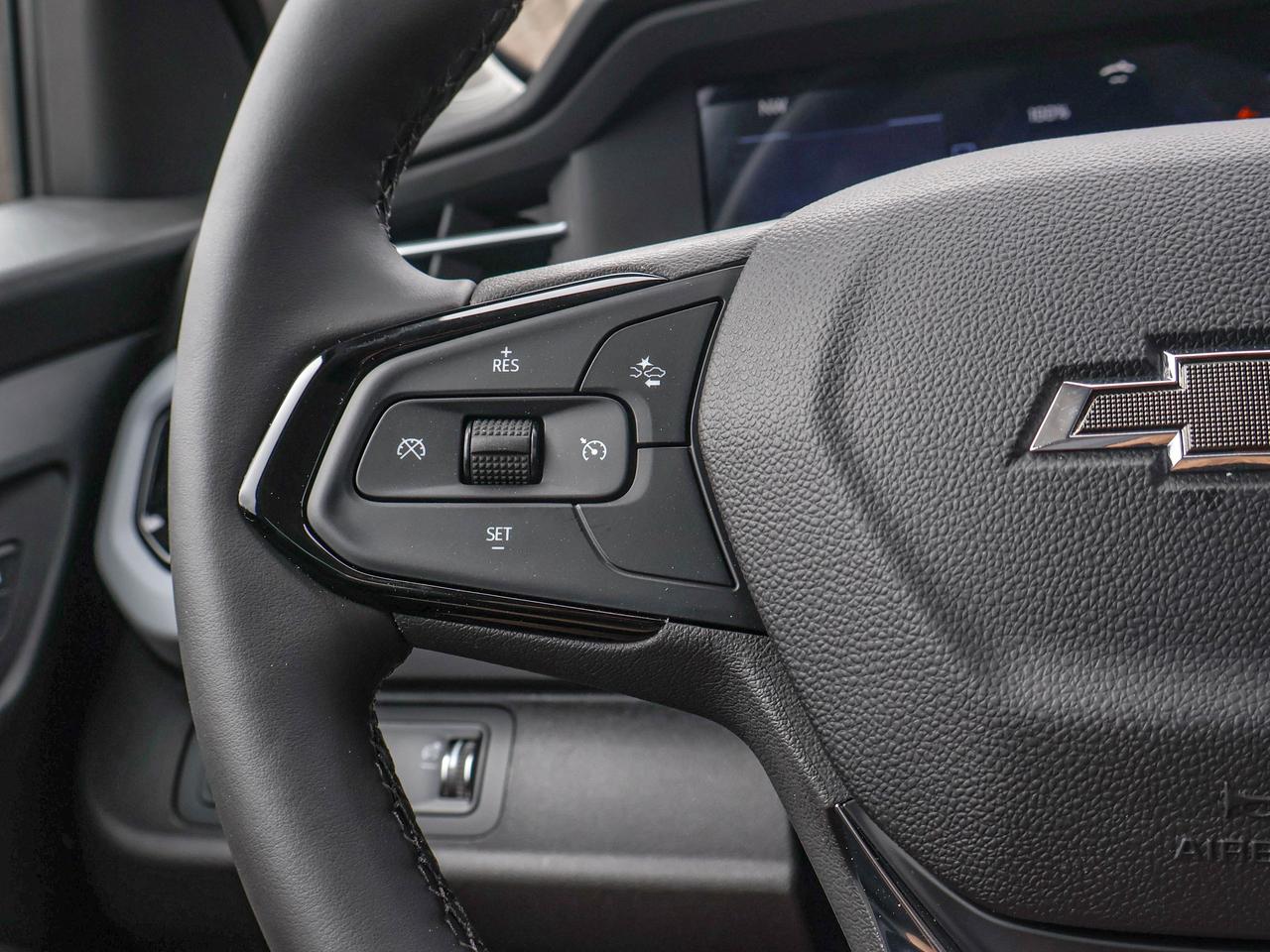 2027 Chevrolet Bolt LT Photo