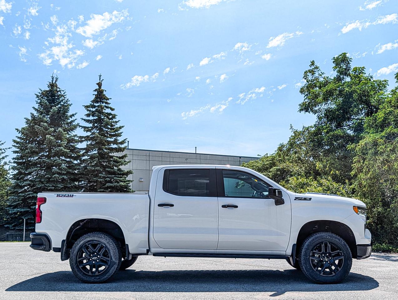2026 Chevrolet Silverado 1500 LT Trail Boss Photo