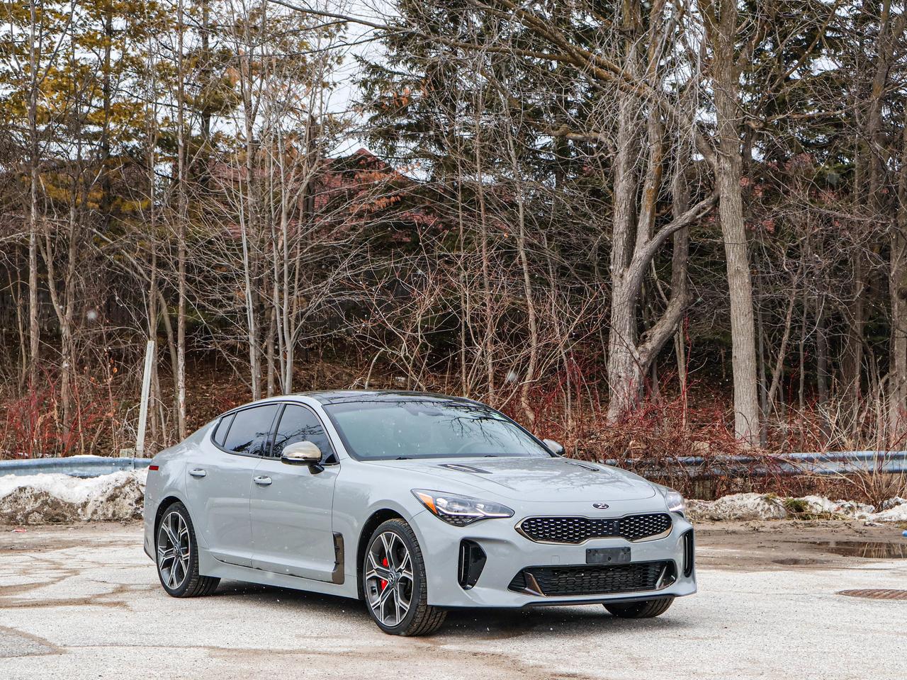 2020 Kia Stinger GT Limited Photo2