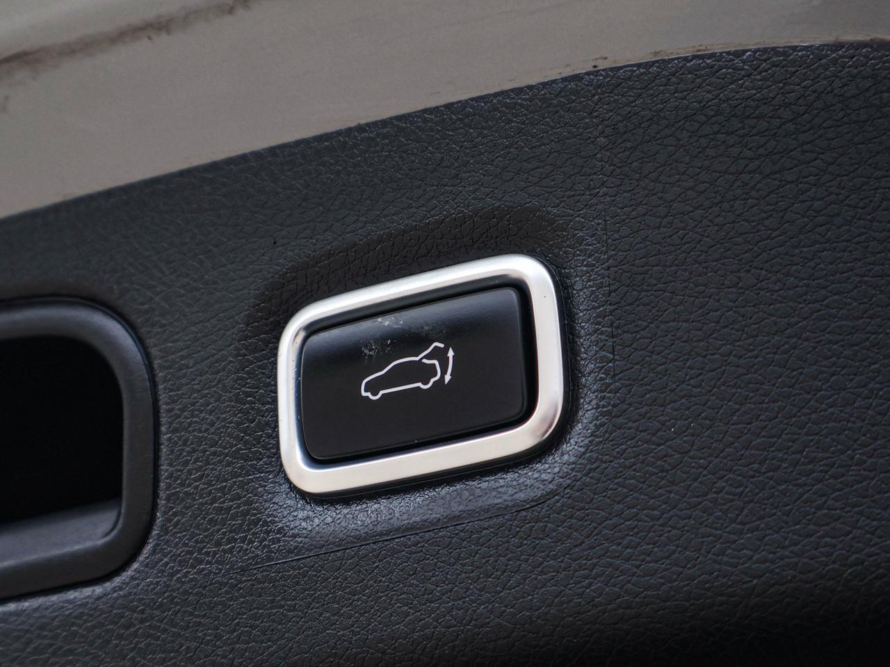 2020 Kia Stinger GT Limited Photo