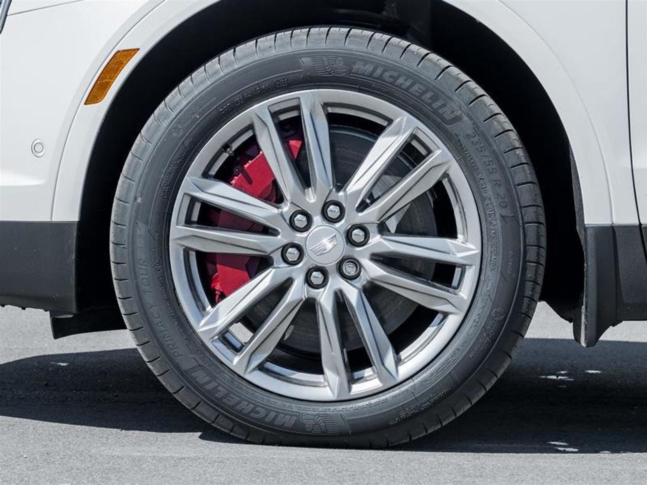 2026 Cadillac XT5 Sport Photo3