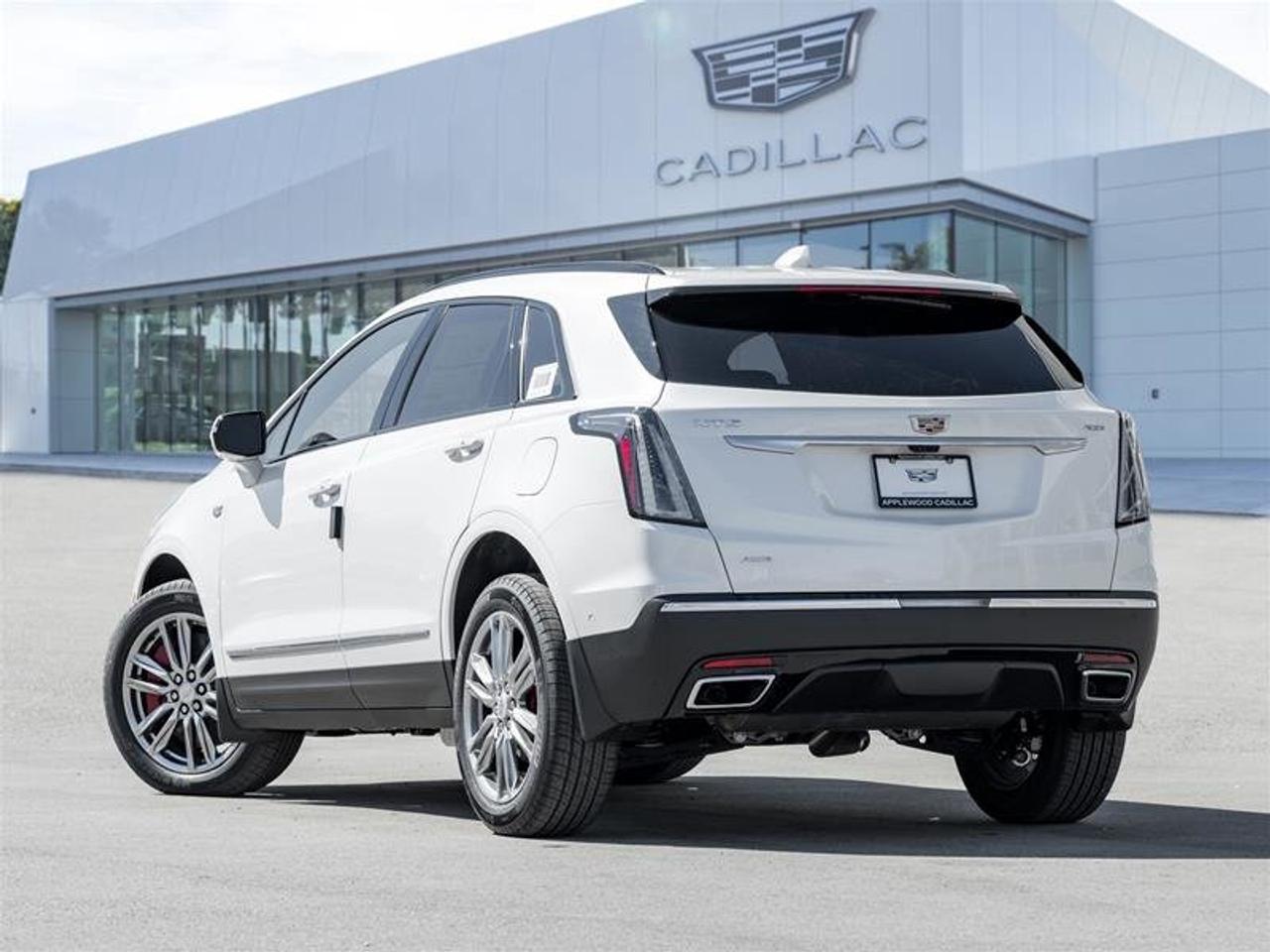 2026 Cadillac XT5 Sport Photo4