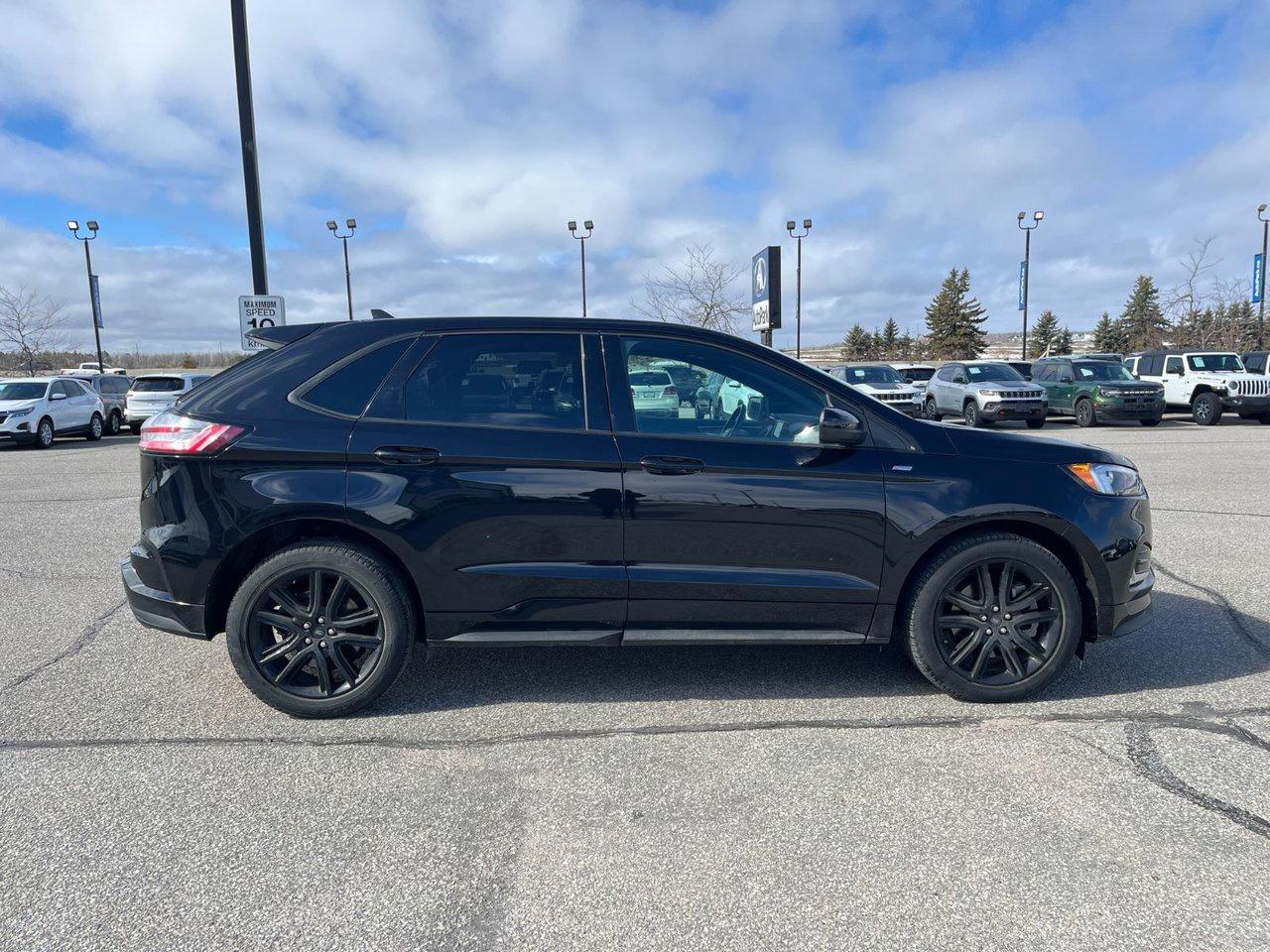 2021 Ford Edge ST Line AWD Photo