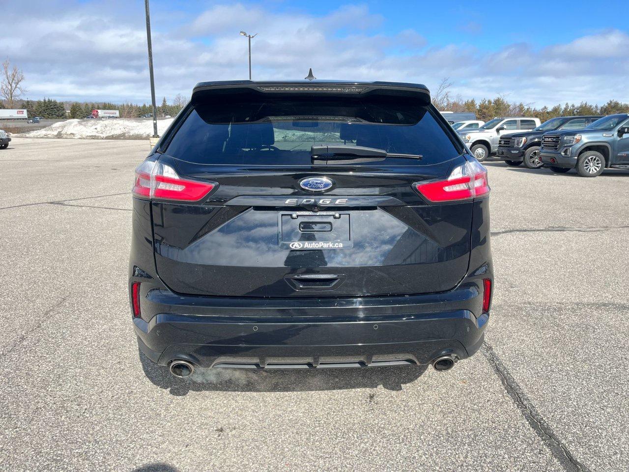 2021 Ford Edge ST Line AWD Photo